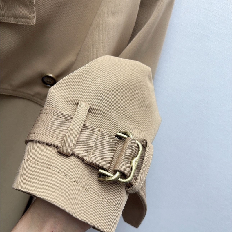 Bv*b*rry outwear
